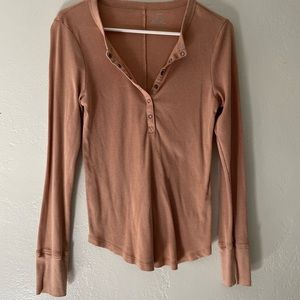 Aerie Henley size S